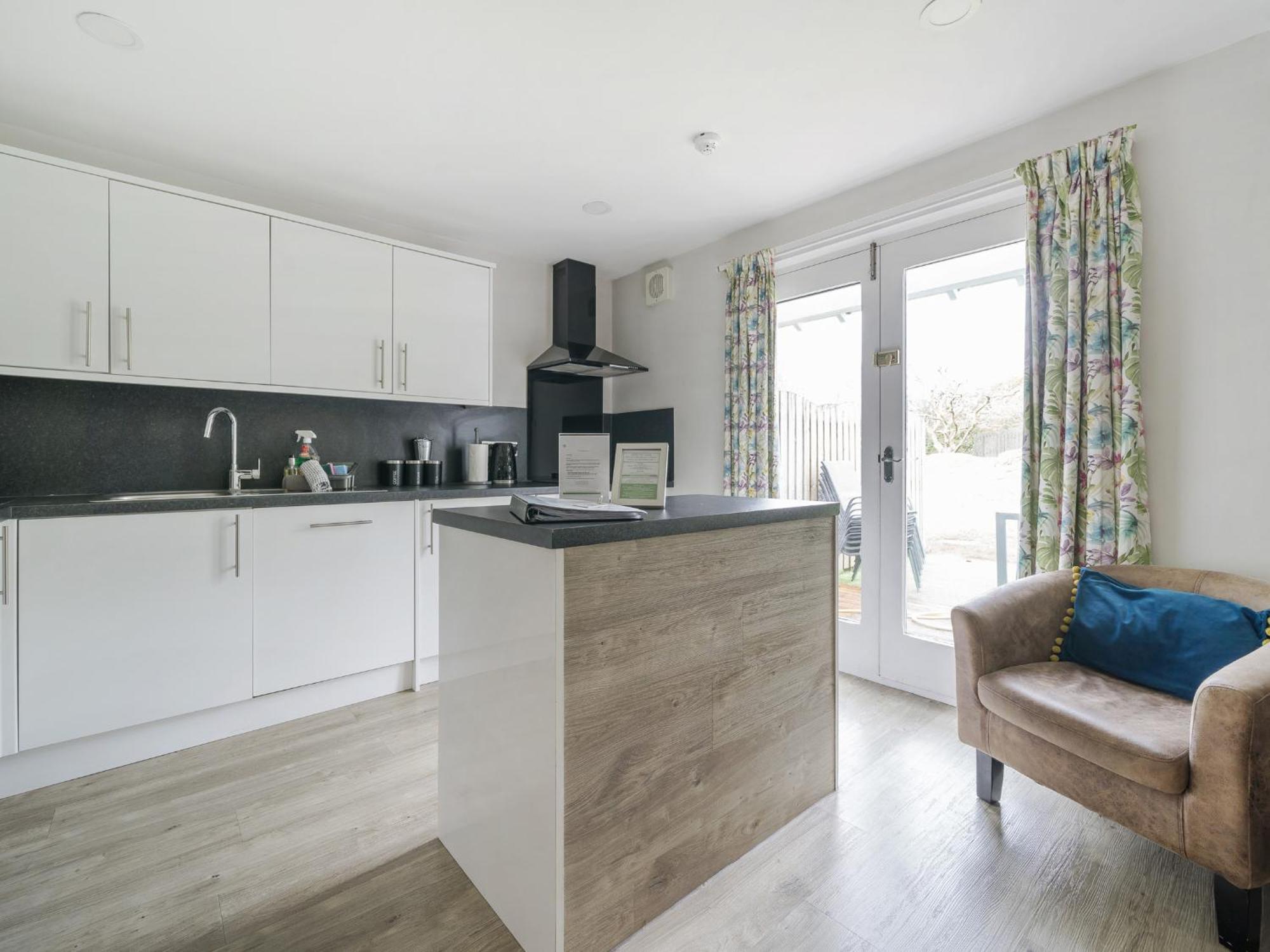Yew - Woodland Cottages Bowness-on-Windermere Buitenkant foto